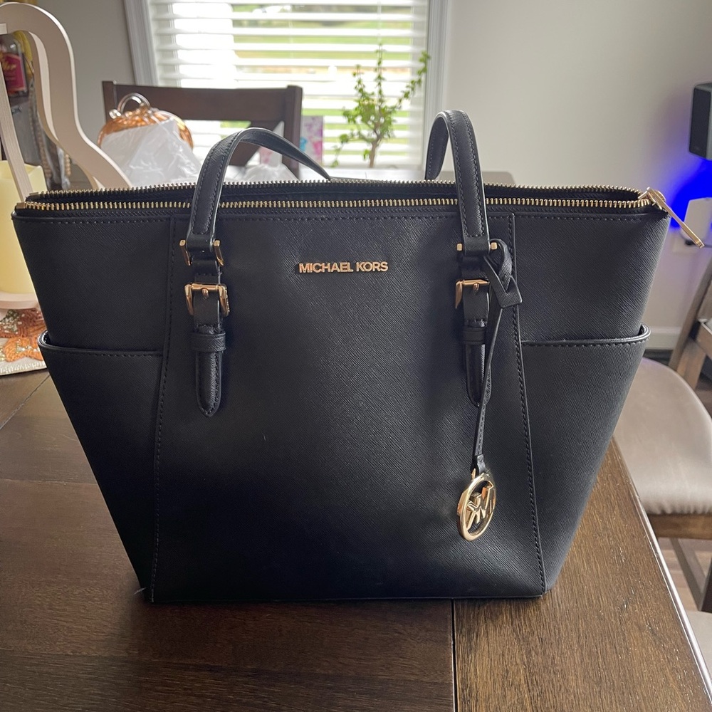 Black Leather Michael Kors Shoulder Bag